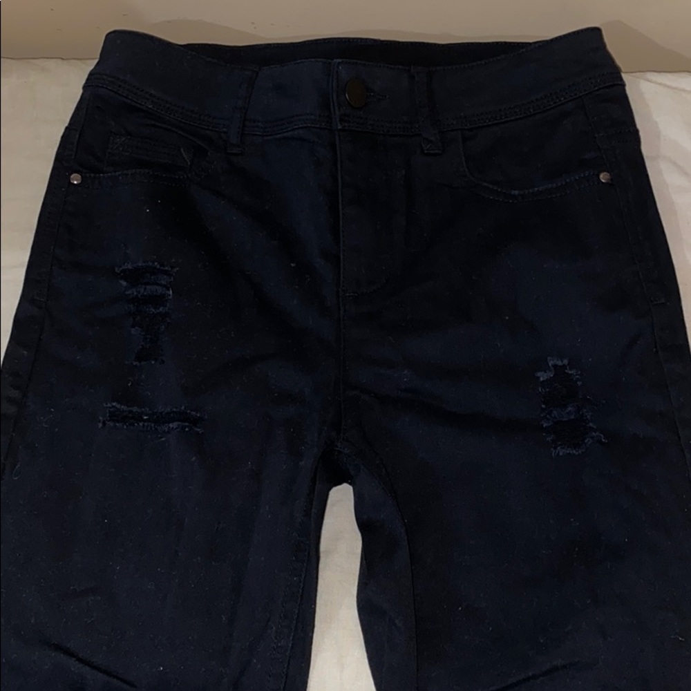 Black ripped jeans